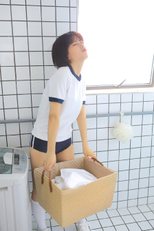 《乳色吐息》无删减樱花
